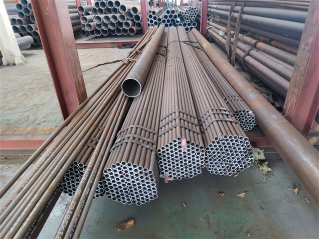 周口15crmog无缝钢管