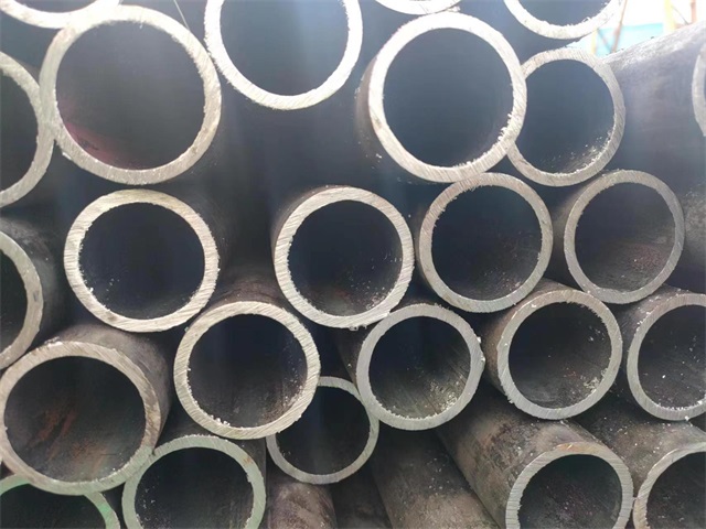 周口10#结构用无缝钢管