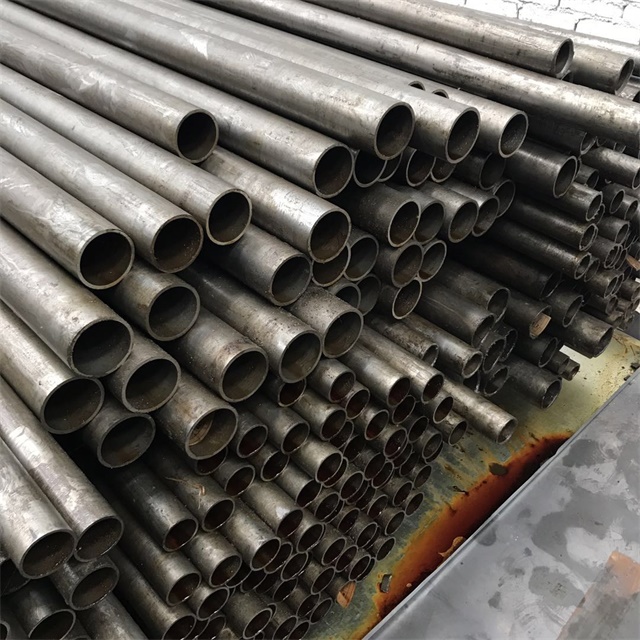 周口光亮无缝钢管厂